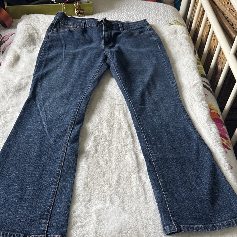 Levi's 515 boot cut Women's Jeans
